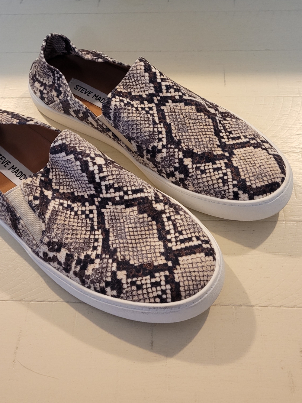 Steve Madden Women's Snake-Print Slip-On Sneakers  LIKE NEW!